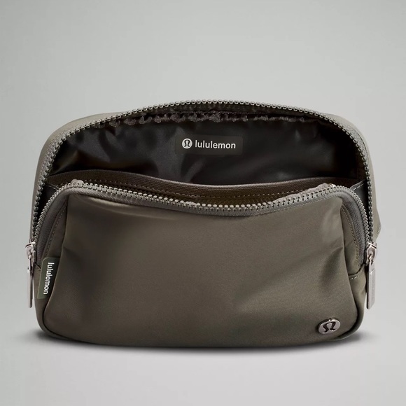 Everywhere Belt Bag Large 2L - Picture 4 of 6